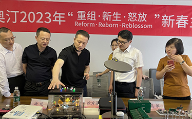 無(wú)錫市錫山區(qū)領(lǐng)導(dǎo)到訪(fǎng)考察洽談